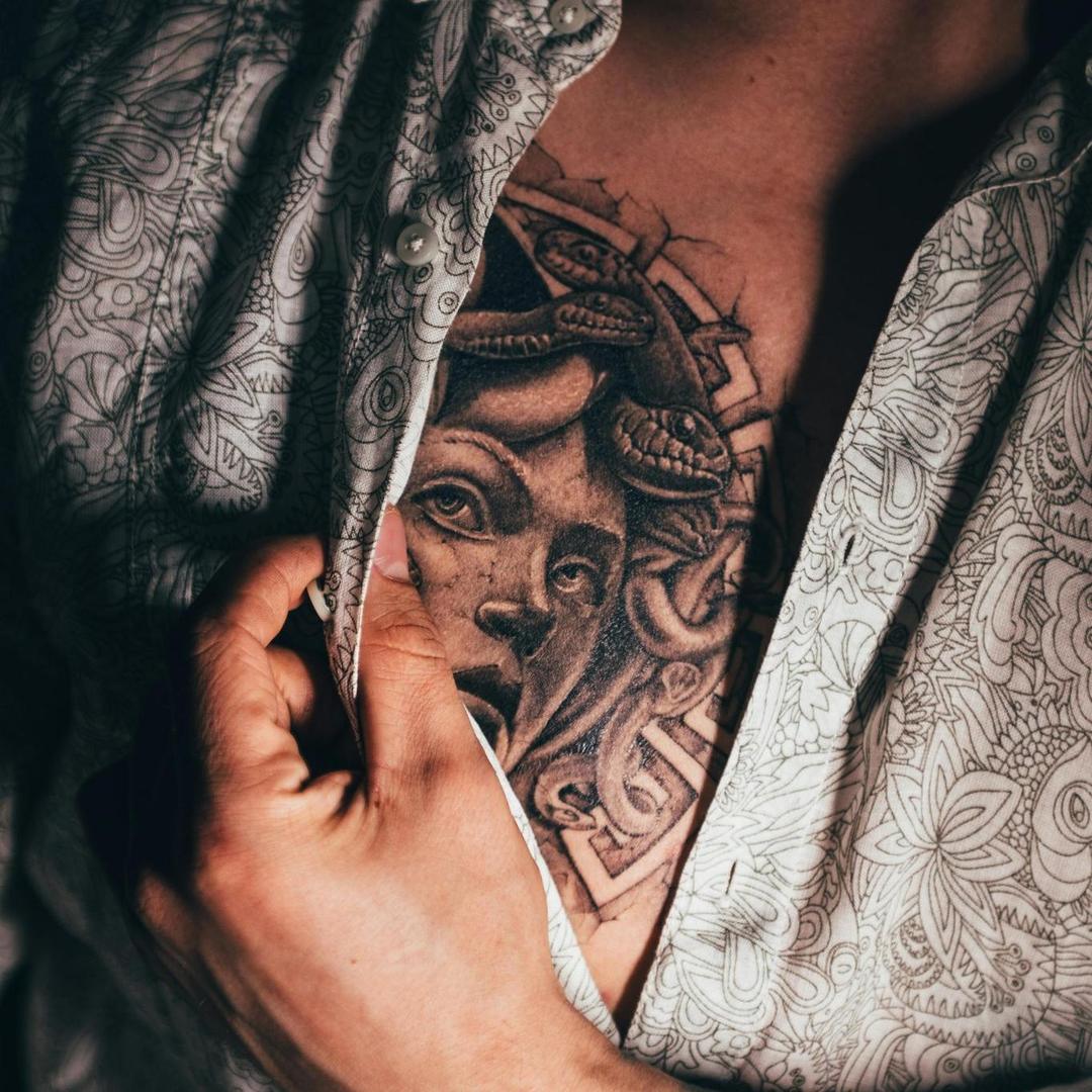 Blackwork réalisme